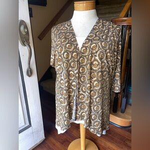 LulaRoe Top short sleeve size M